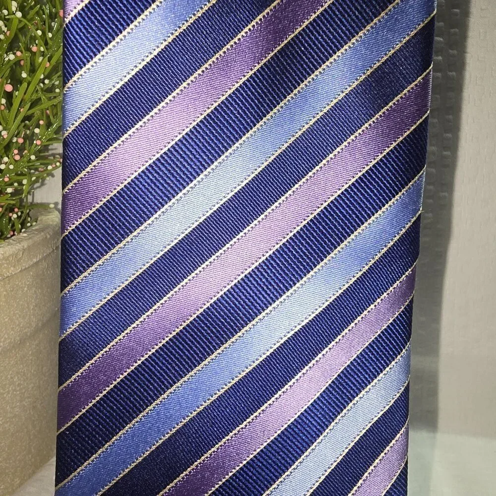 DUCK HEAD HANDMADE SILK TIE DIAGONAL STRIPES IN LIGHT BLUE NAVY AND PURPLE EUC